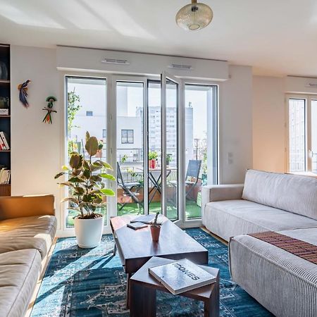 Stunning Apartment With Balcony To Visit Paris 르발루아페레 외부 사진